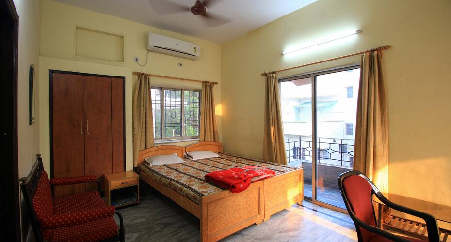 Sayantika Guest House, Kolkata 5